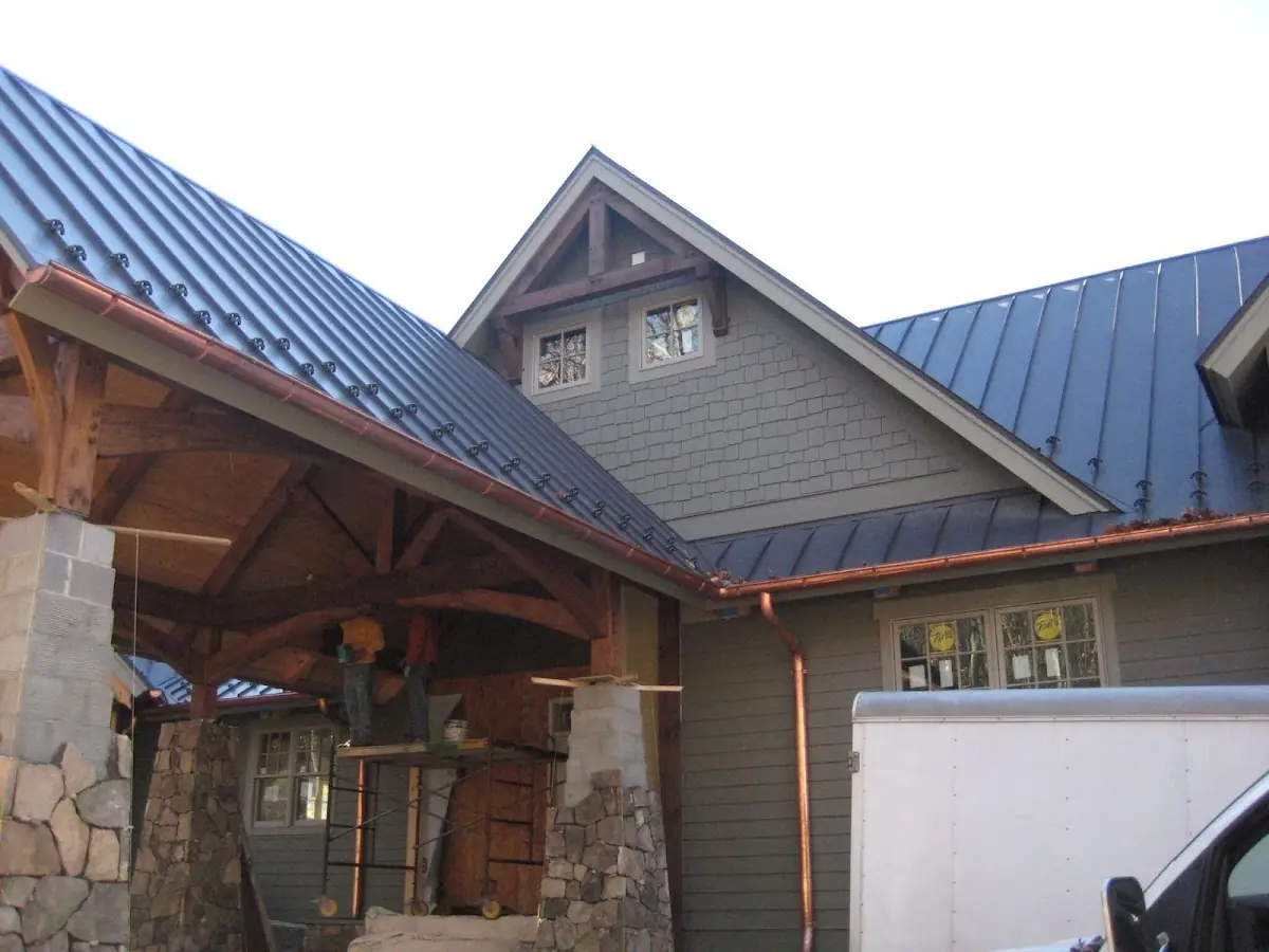 Craftsman Roofing team delivering quality roofing work in Scholar Woods